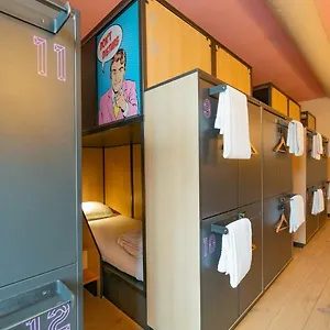 Sparks Hostal
