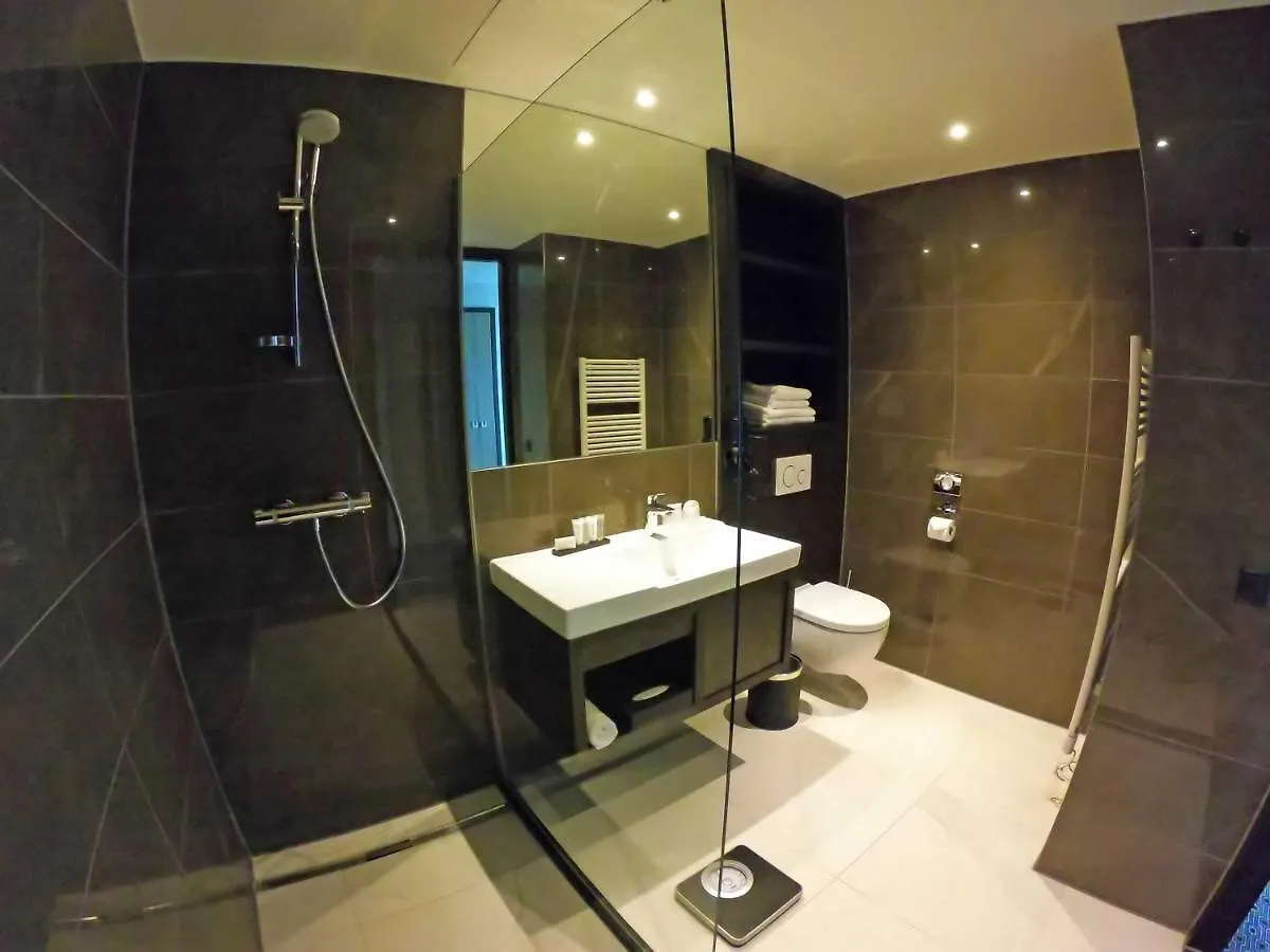 ****  Riva Hotel Den Haag - Delft Netherlands